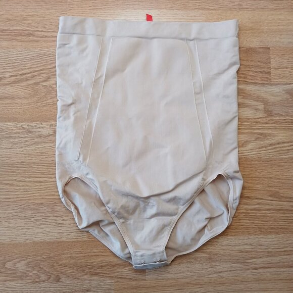Spanx OnCore Shapewear High Waisted Brief Beige Size XL - Picture 2 of 7